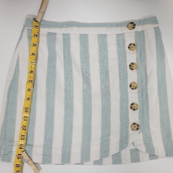 Abercrombie & Fitch Linen/Cotton Blend Striped Mini Skirt - Picture 11 of 11